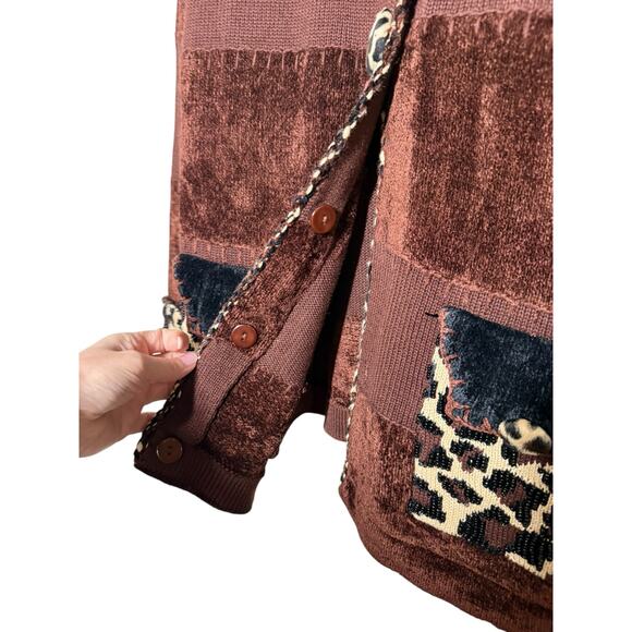 Berek Sweater Womens L Brown Animal Print Leopard Beaded Cardigan Button Vintage - Picture 10 of 16